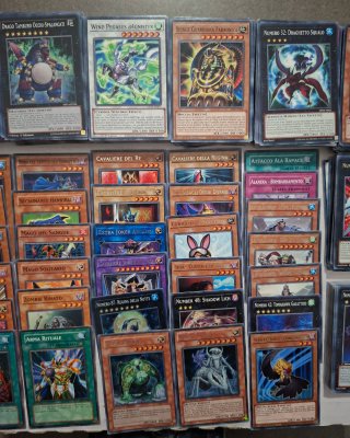 Lotto 400 carte Yu-Gi-Oh!