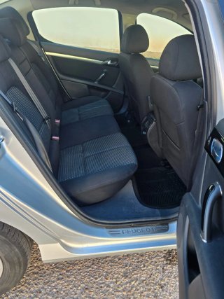 Peugeot 407 2010