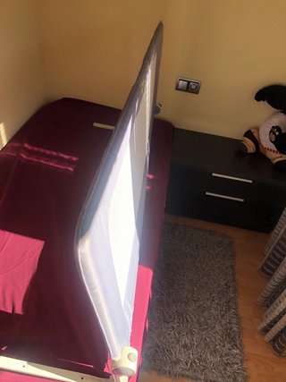 Barrera de Cama Plegable DOMINI.