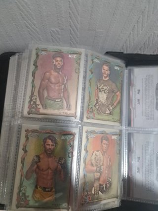 Álbum de cartas UFC Topps Gold Label