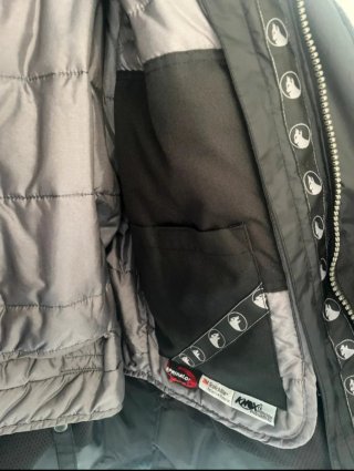 Casaco de Motociclismo Preto marca Bering