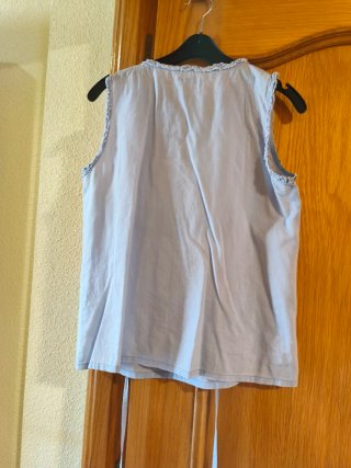 Blusa Individual azul celeste talla S