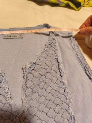 Blusa Individual azul celeste talla S