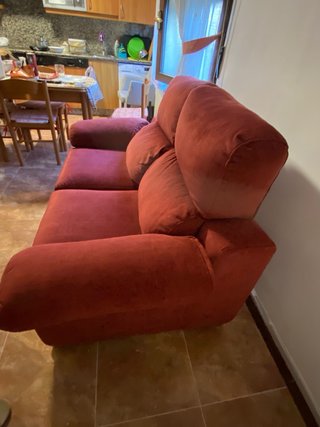 Sofá 2 plazas terciopelo rojo