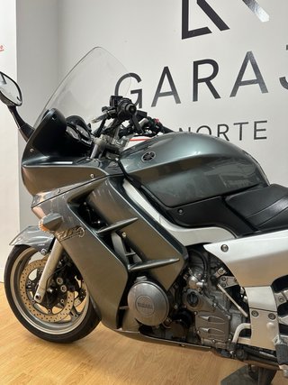 Yamaha FJR 1300 Touring