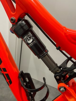 Bicicleta Montaña Doble Suspensión Kona