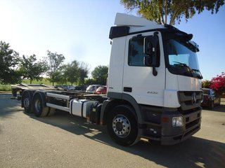 Mercedes ACTROS 25 32-CAMIONES PORTACONTENEDOR