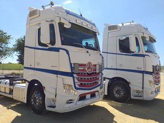 Mercedes ACTROS 25 45-CAMIONES PORTACONTENEDOR