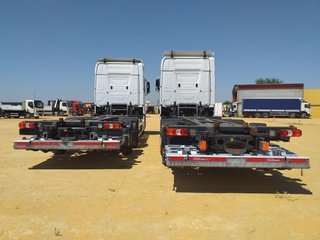 Mercedes ACTROS 25 45-CAMIONES PORTACONTENEDOR