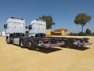 Mercedes ACTROS 25 45-CAMIONES PORTACONTENEDOR