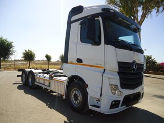 Mercedes ACTROS 25 48-CAMIONES PORTACONTENEDOR