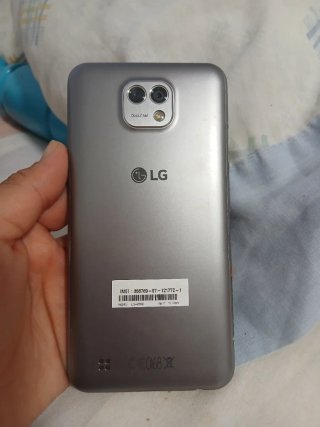 LG K580 Movil Gris/Plateado