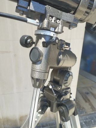 Celestron C102-HD 102 + Montura Ecuatorial Robusta
