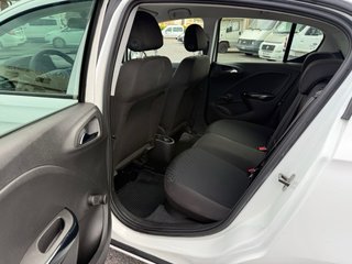 Opel Corsa Blanco unico dueño