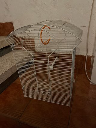Jaula para pájaros blanca