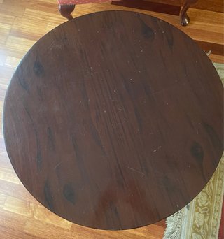 Mesa auxiliar madera tallada cisne