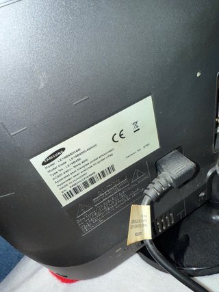 Televisor Samsung pequeño
