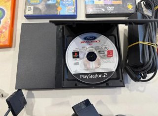 Consola PlayStation 2 Slim Negra + 4 Juegos