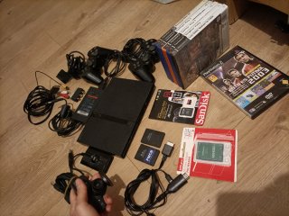 Consola PlayStation 2 Slim Negra + 4 Juegos