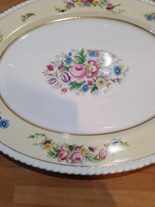 Bandeja cerámica antigua floral beige