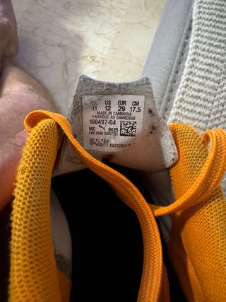 Botas de fútbol Puma talla 29 Multitaco