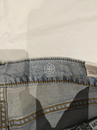 Levi's  w31. L34
