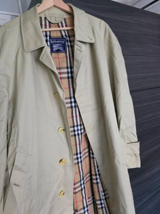 Gabardina Burberry Beige Clásica