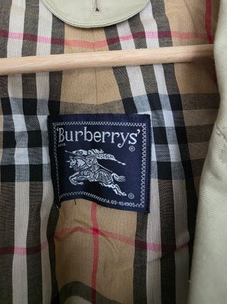 Gabardina Burberry Beige Clásica