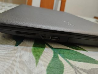 Acer Aspire ES 15 (ES1-524-2918) - 15.6" | 1 TB HD