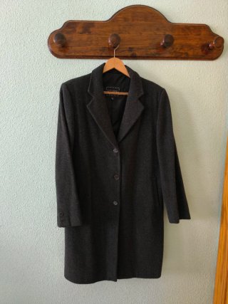 Chaquetón elegante gris oscuro