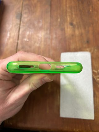 Cover iPhone 14 / 14 Pro Verde