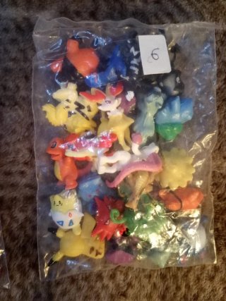 Mini Figuras Pokémon, Pikachu, 2-3cm