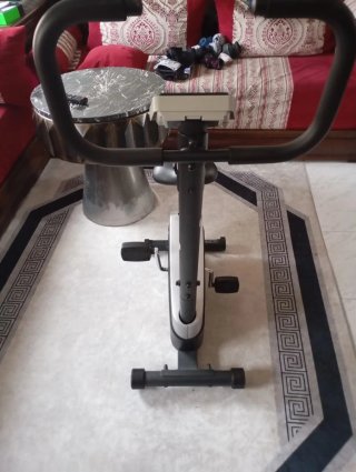 Bicicleta Estática DOMYOS marca domyos