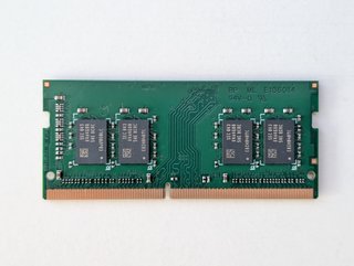 2 x 4GB DDR4 SODIMM