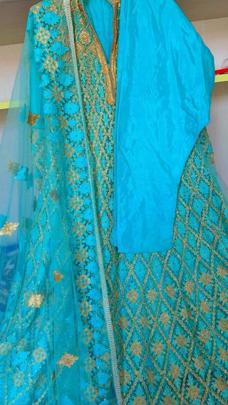 Splendido abito stile anarkali turchese