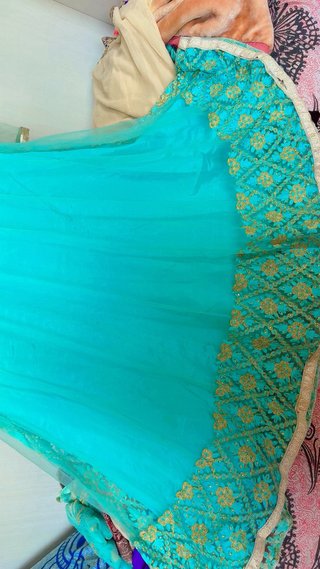 Splendido abito stile anarkali turchese