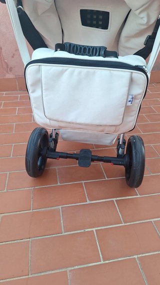 Carro capazo y sillita bebé