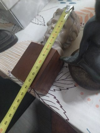 Antiguo objeto decorativo