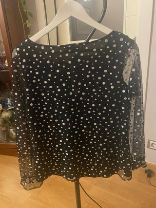 Blusa transparente con lunares plateados Leyca