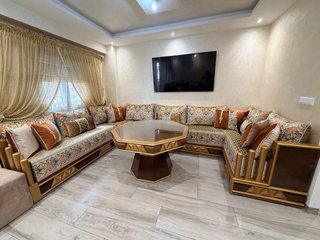 Mesa auxiliar marroquí de madera