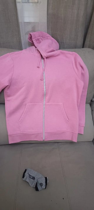 Sudadera rosa con cremallera