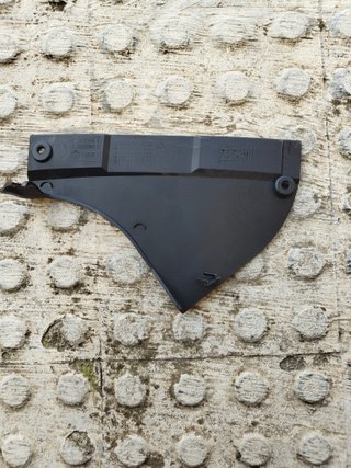 Pieza interior BMW E39 51.16-8159765.0 bmw serie 5