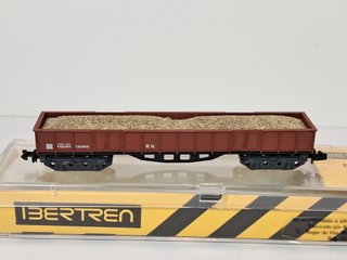 Escala N Vagón borde alto con arena IBERTREN 413