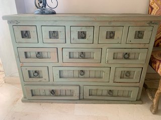 Mueble vintage madera cajones múltiples
