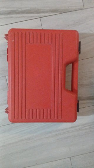 Maletín porta herramientas rojo