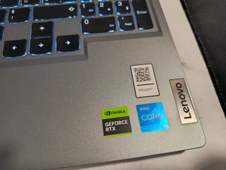 Portátil Gaming Lenovo LOQ