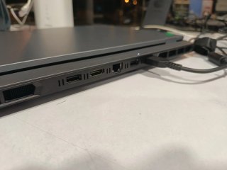 Portátil Gaming Lenovo LOQ
