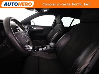 Volvo XC40 1.5 T2 R Design 2WD