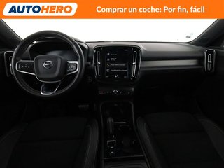 Volvo XC40 1.5 T2 R Design 2WD