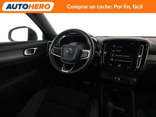 Volvo XC40 1.5 T2 R Design 2WD